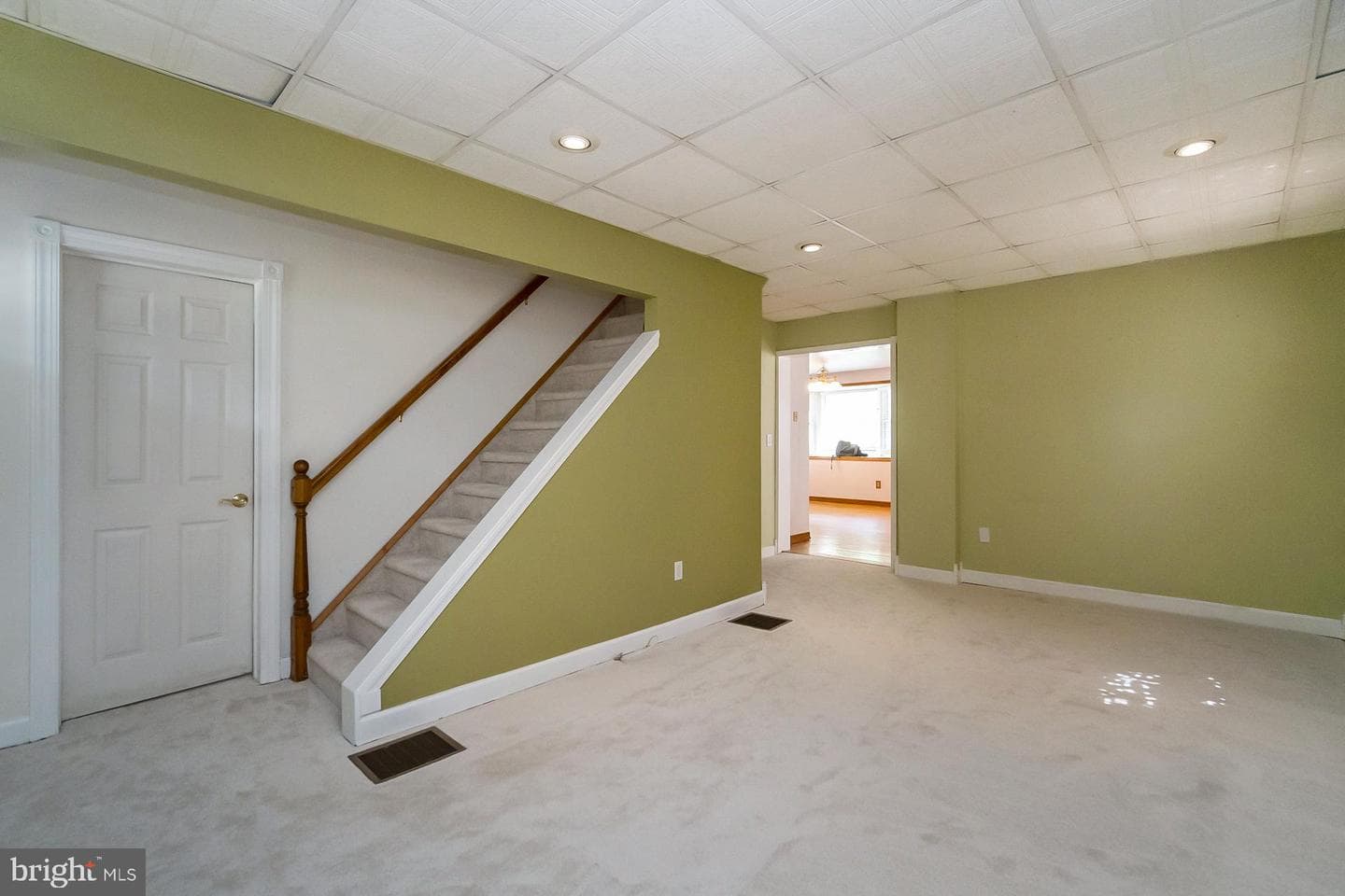 1233 Main Street photo 10