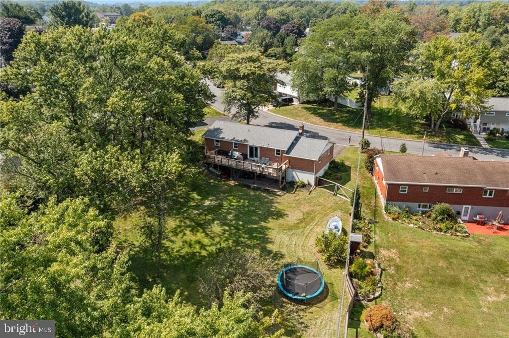 657 W Fairmount Street photo 4