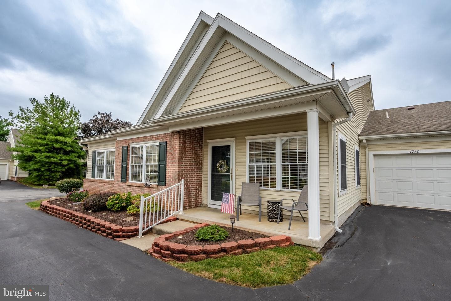 4710 Horseshoe Trail photo 3