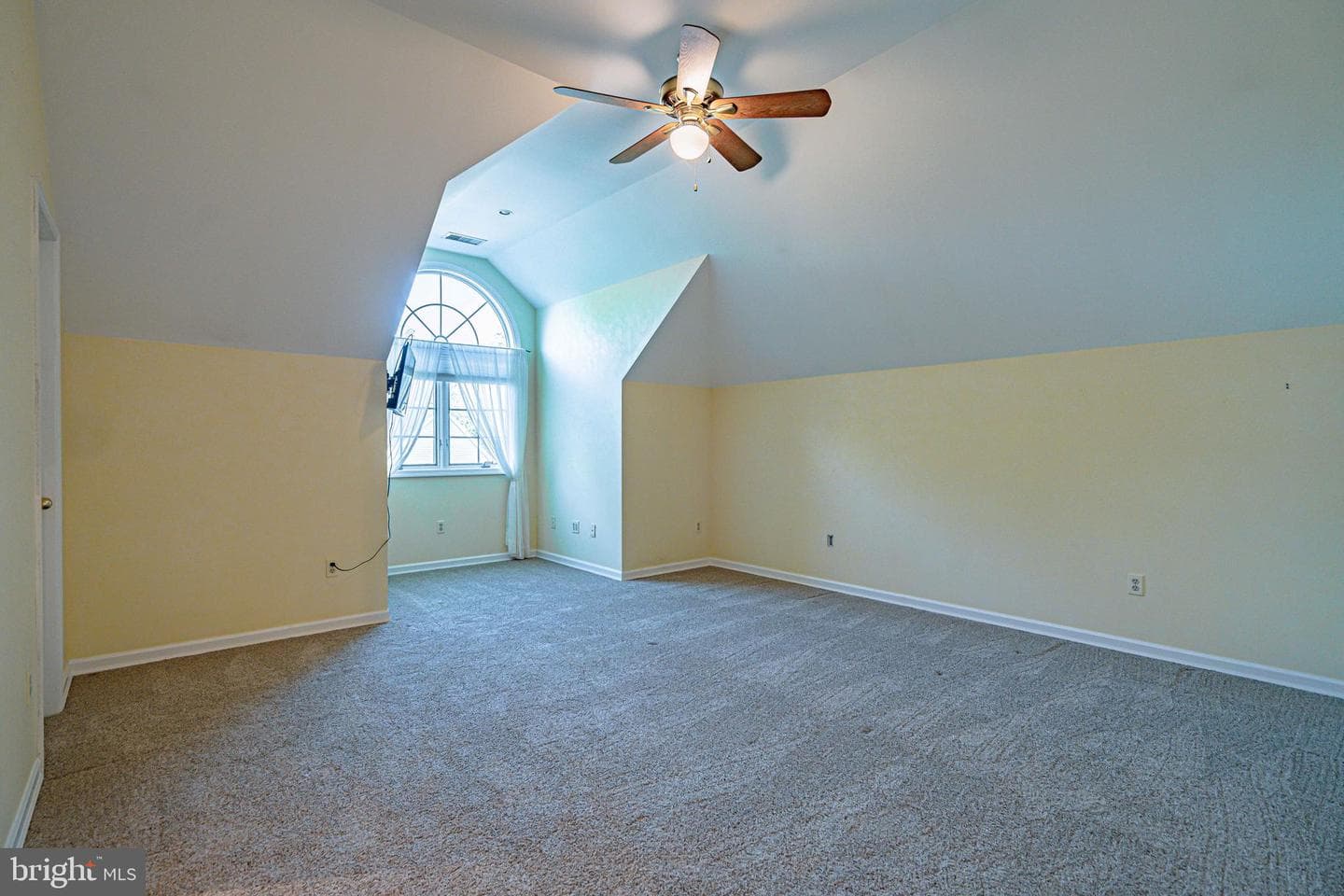 3190 Sheffield Drive photo 21