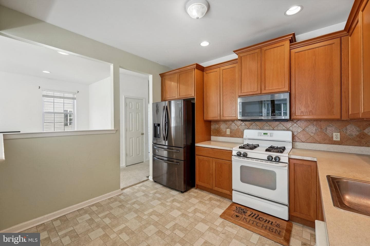 5627 Spring Ridge Drive W photo 15