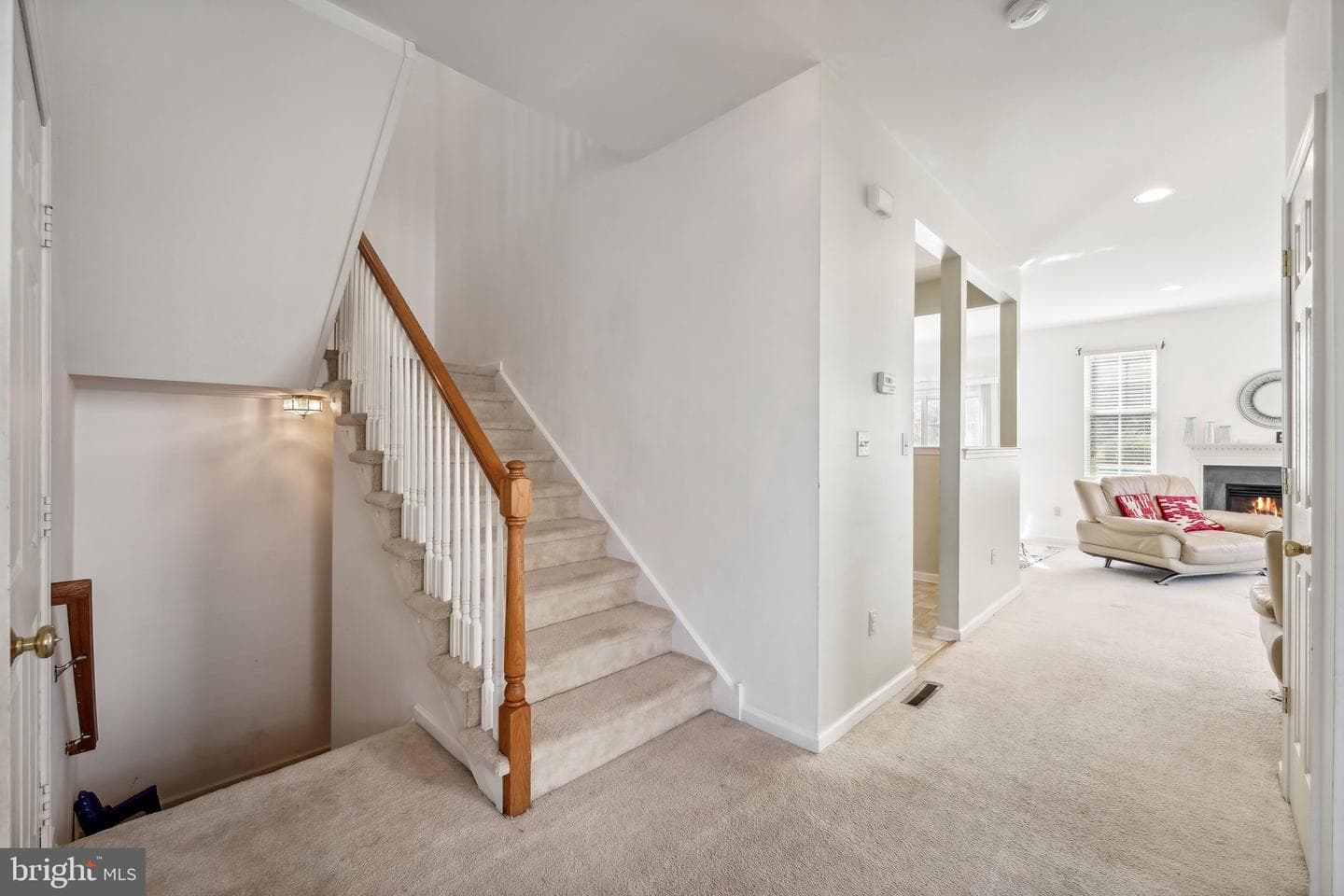 5627 Spring Ridge Drive W photo 18