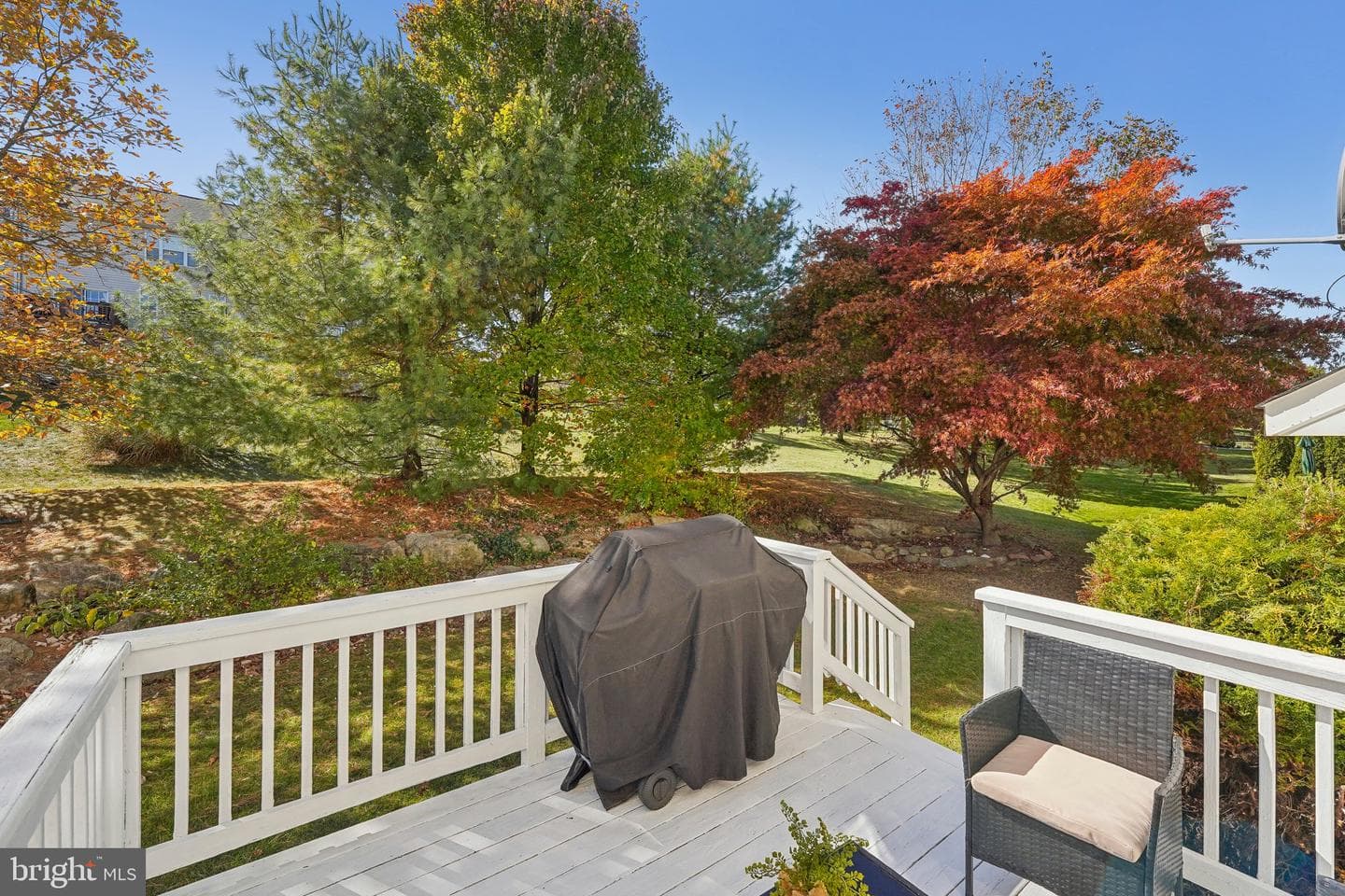 5627 Spring Ridge Drive W photo 30