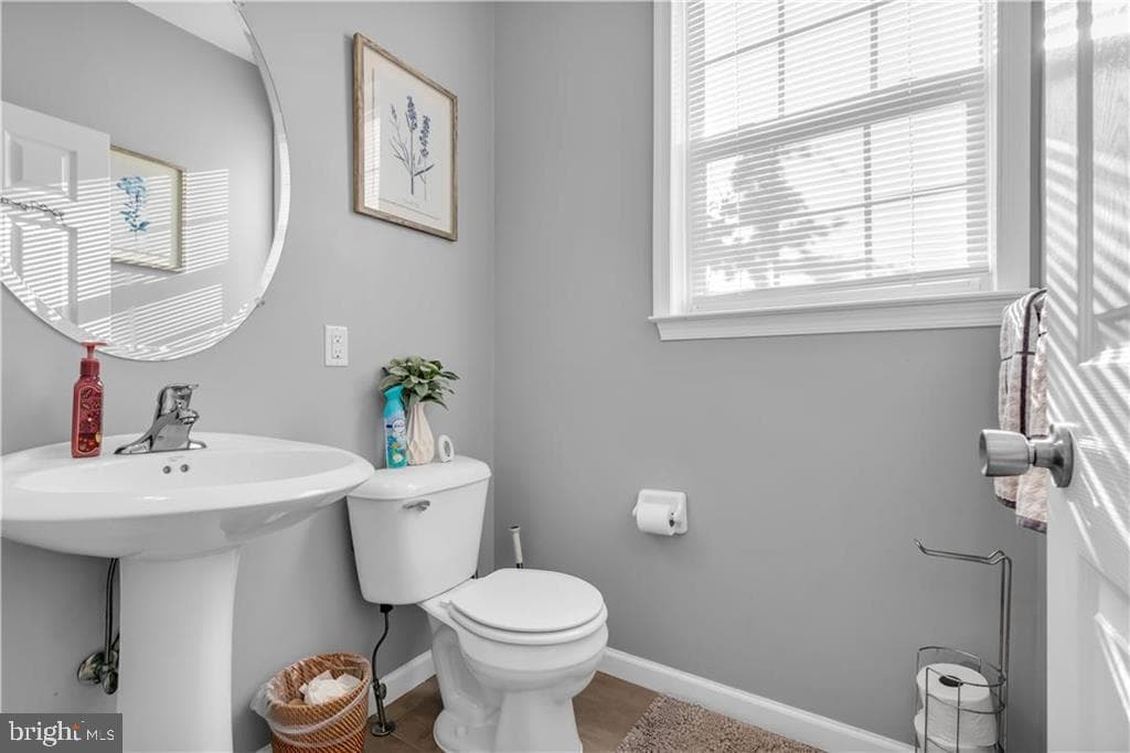 1234 Broadwing Place photo 19