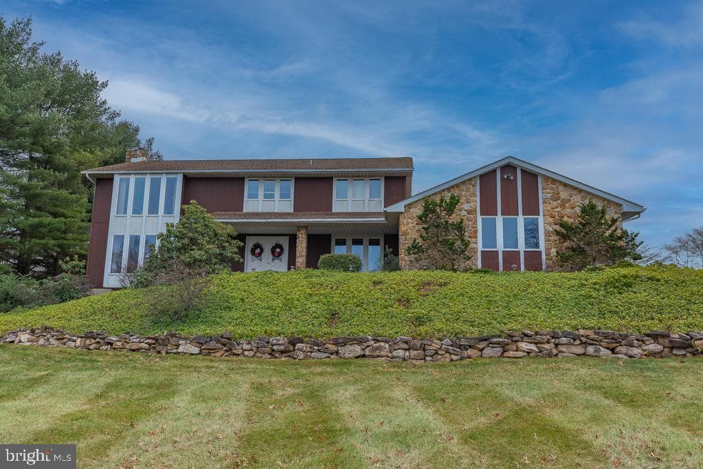 5696 Blue Grass Trail photo 1