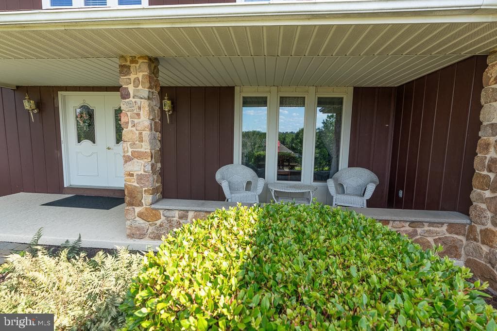 5696 Blue Grass Trail photo 36