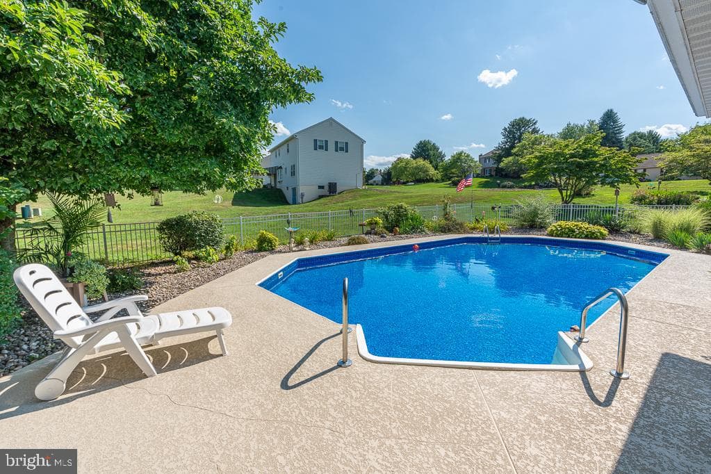 5696 Blue Grass Trail photo 40