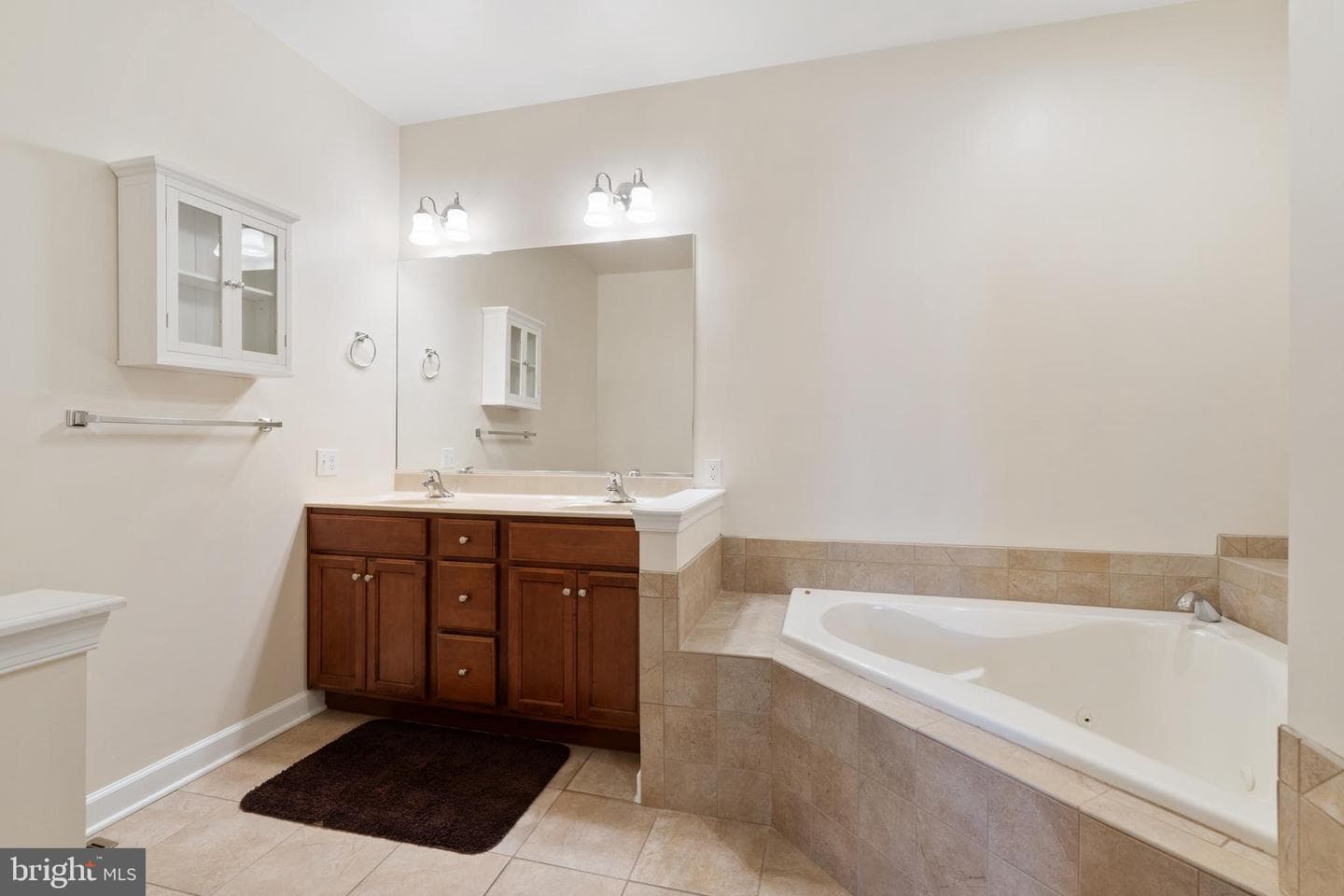 5560 Briar Lane photo 30