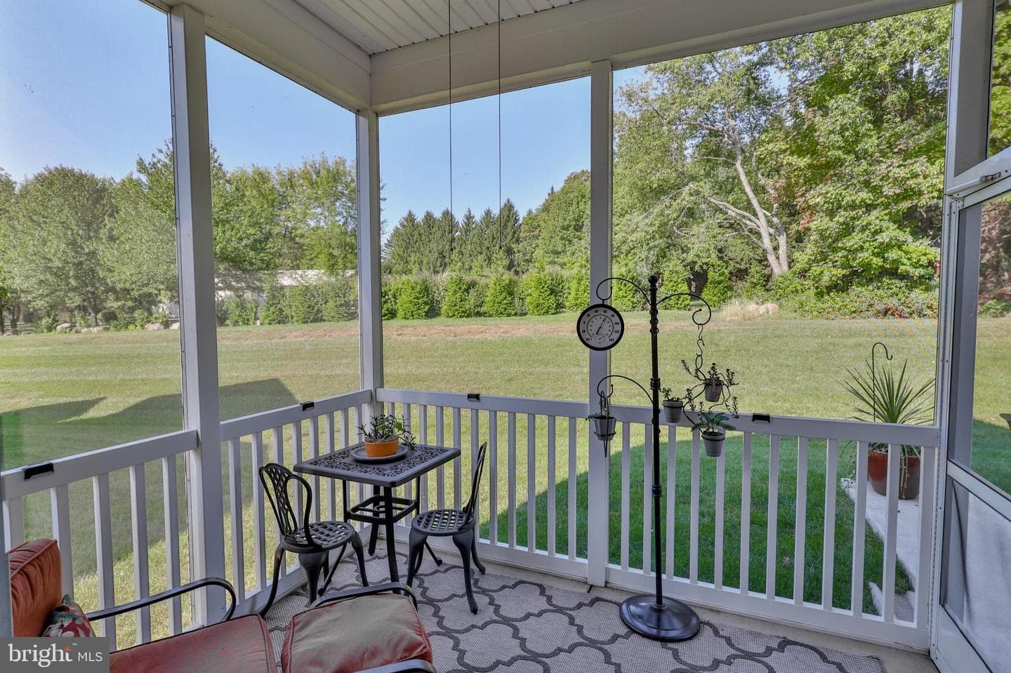 1740 Valley View Drive photo 29