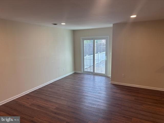 350 Village Walk Drive photo 12