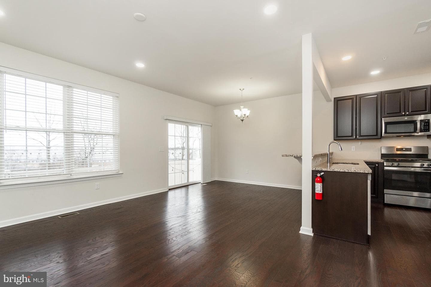 1423 Black Forest Drive photo 12