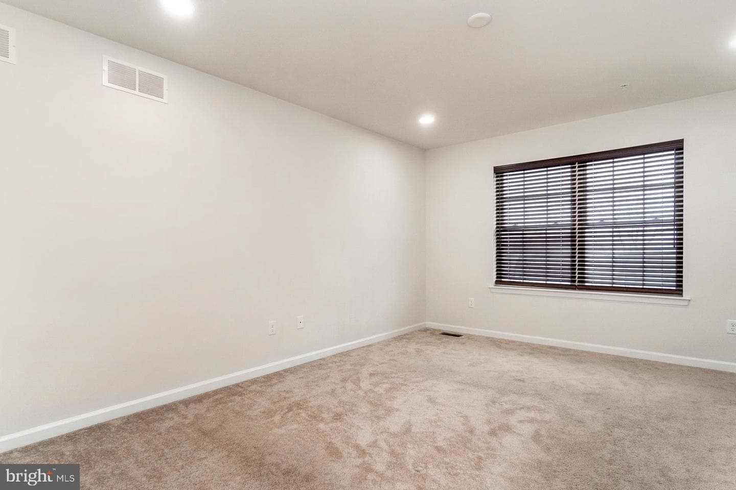1423 Black Forest Drive photo 26