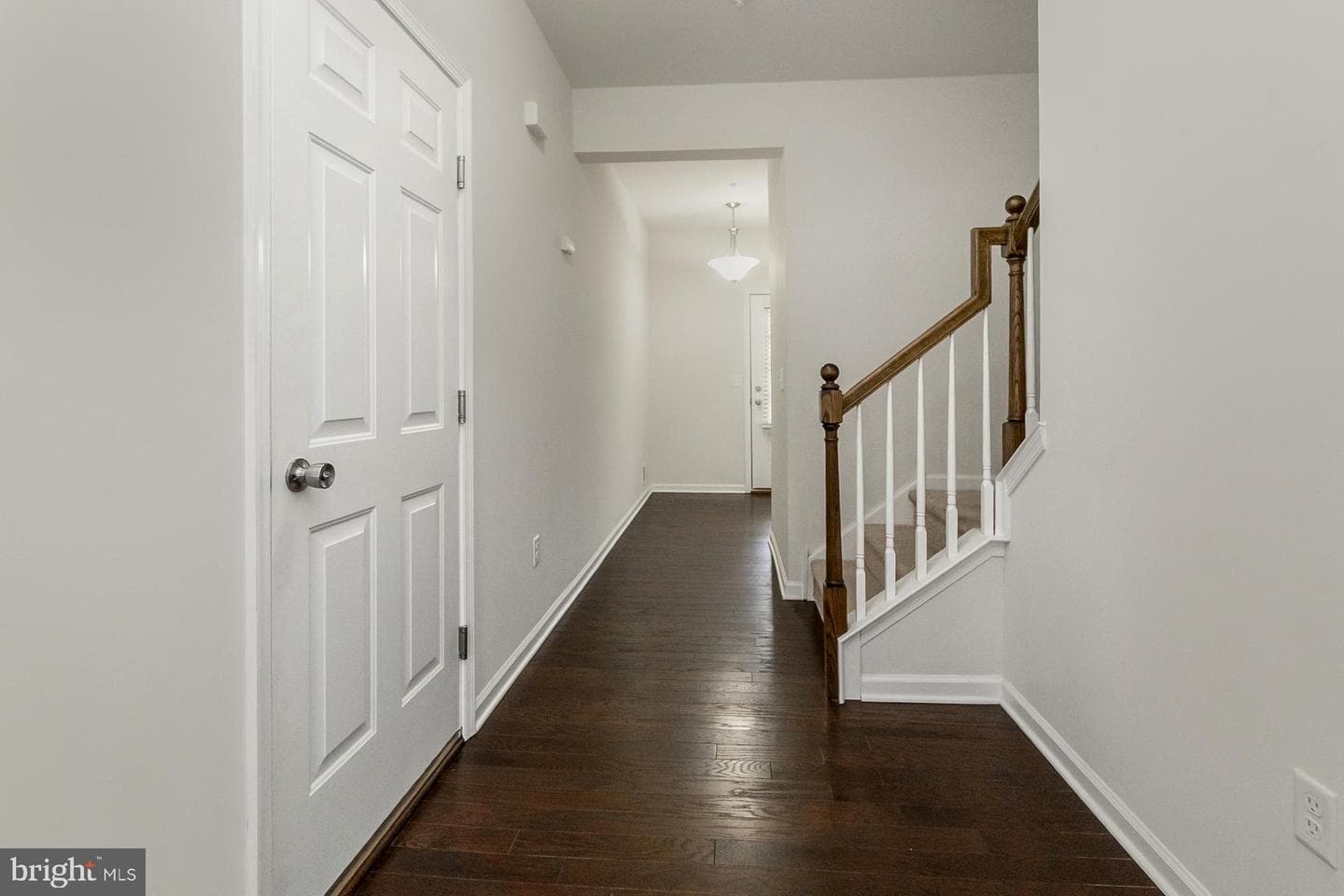 1423 Black Forest Drive photo 9
