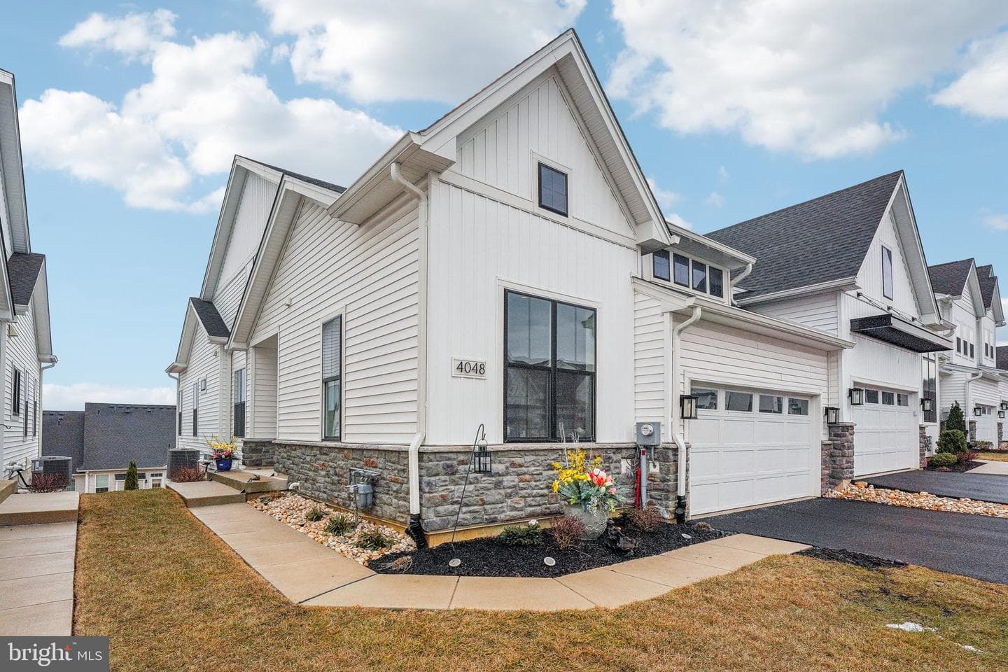 4048 Fritz Place photo 2