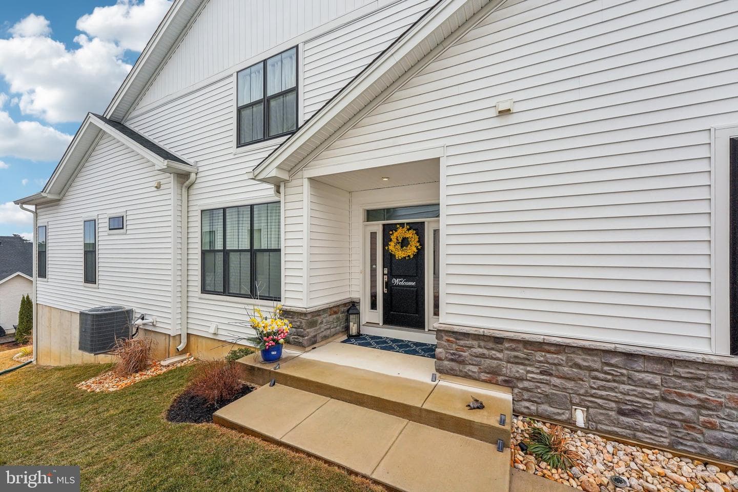 4048 Fritz Place photo 3