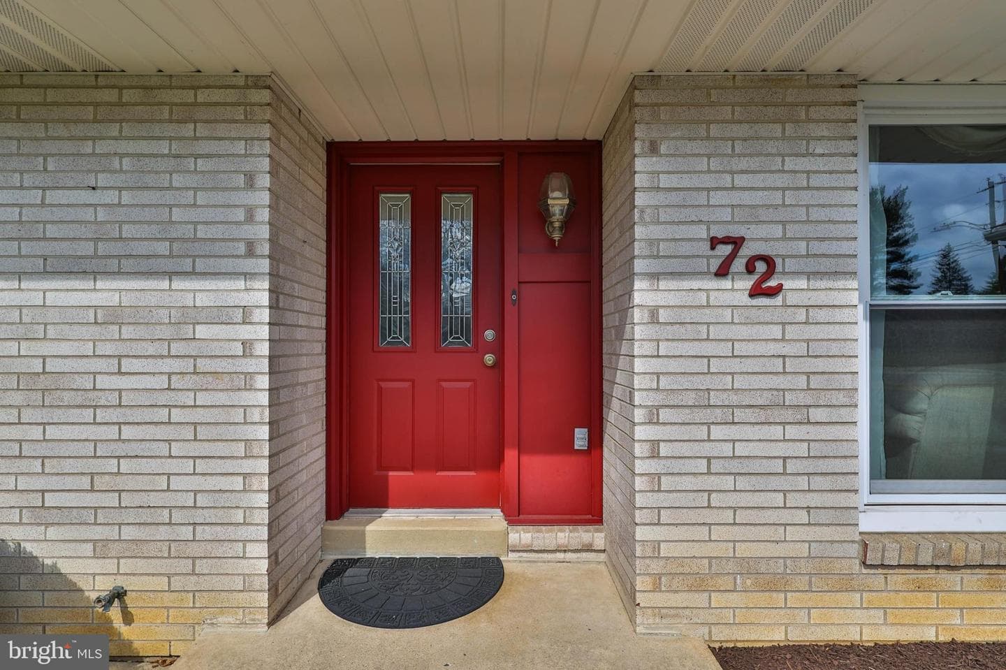 72 S Fairview Street photo 5
