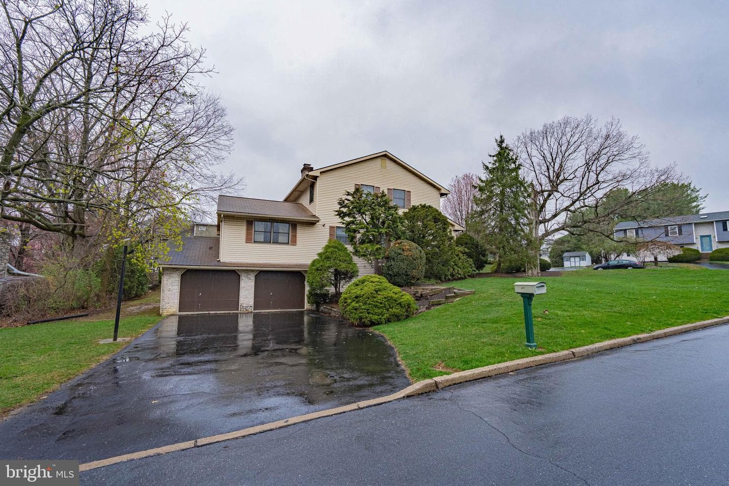 1520 Coventry Road photo 33