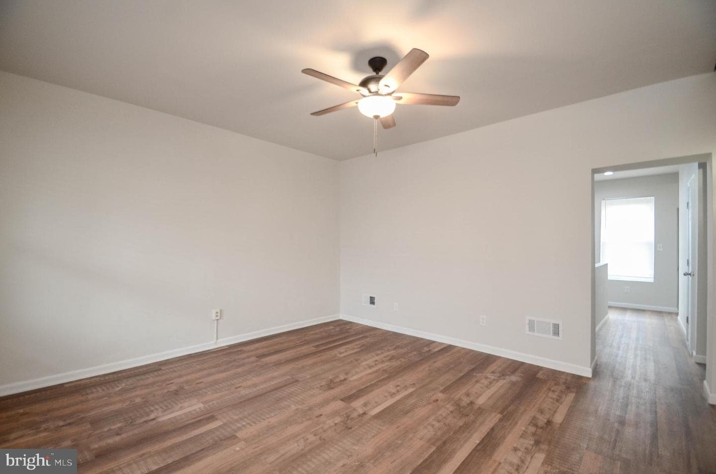 1004 Cherokee Street photo 3