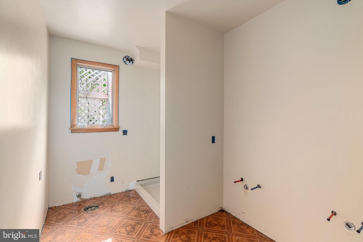 6601 Crown Lane photo 12