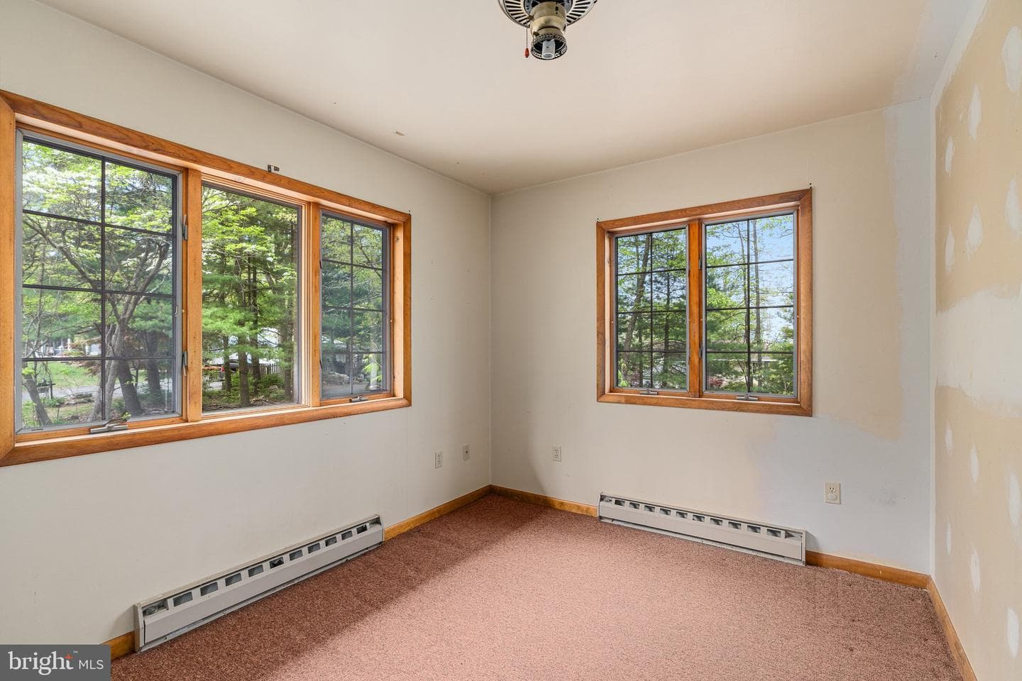 6601 Crown Lane photo 28