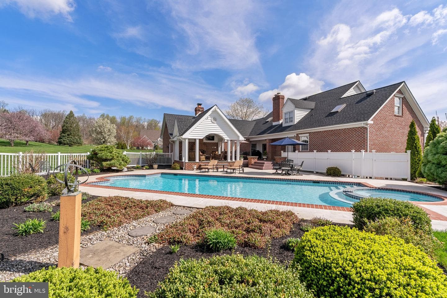 6480 Sweetbriar Lane photo 12