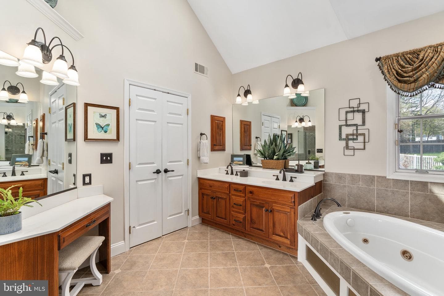 6480 Sweetbriar Lane photo 46