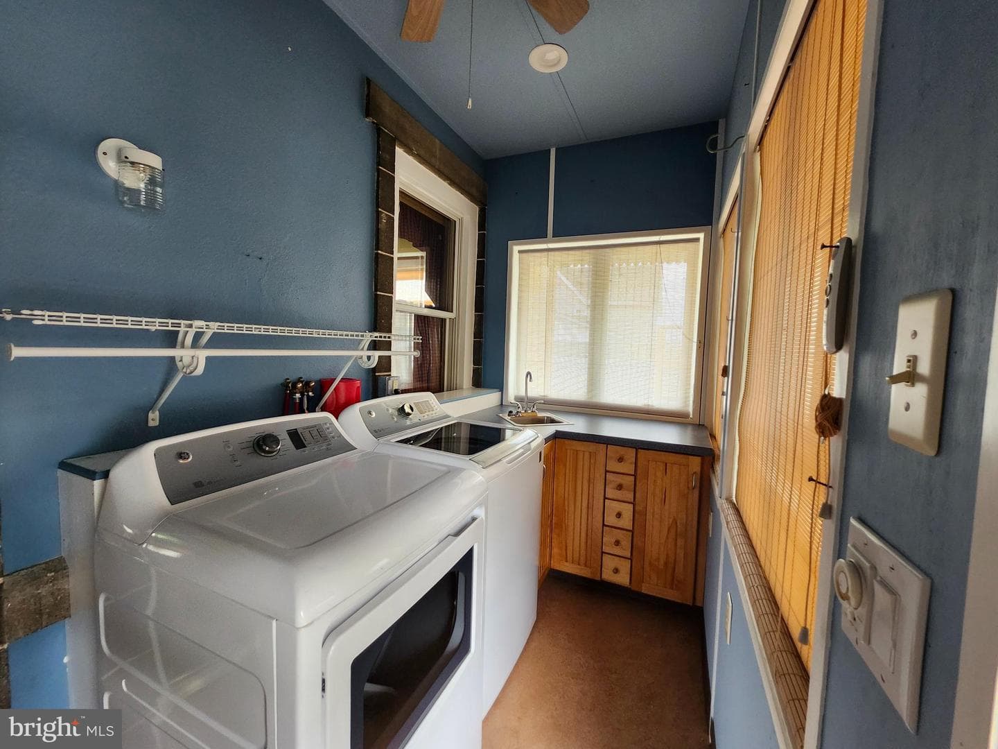 426 E Franklin Street photo 52