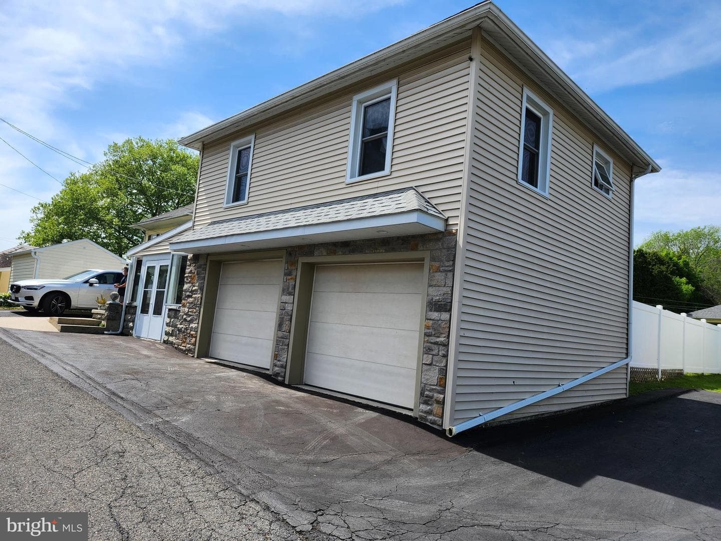 426 E Franklin Street photo 7