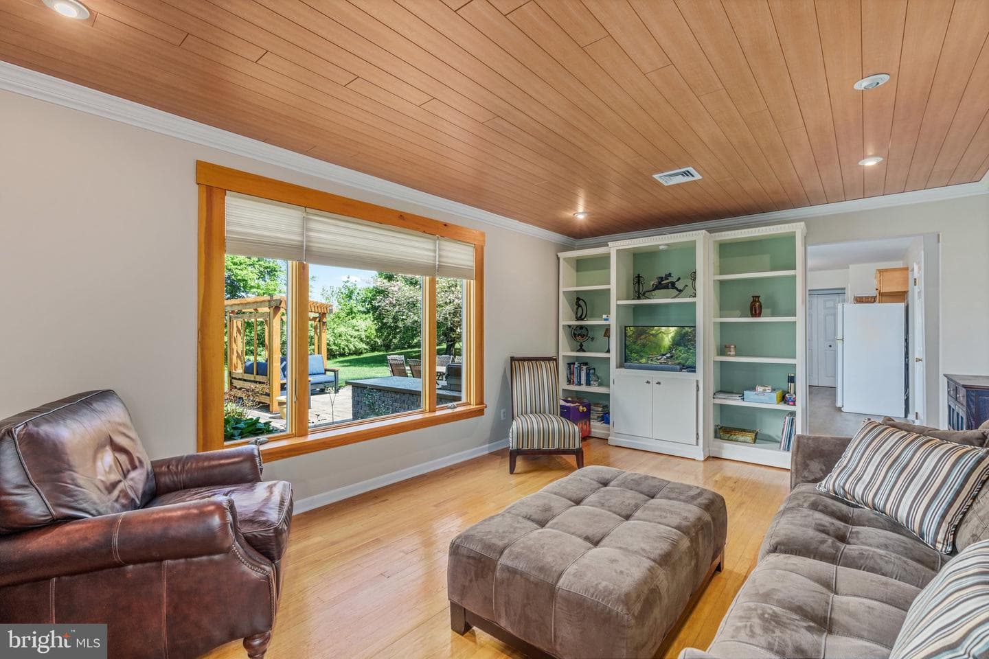 6105 Schaller Court photo 27