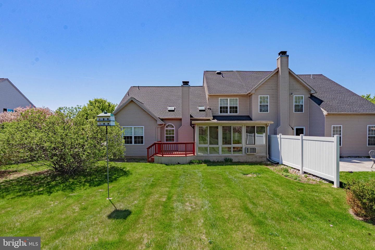 6039 Timberknoll Drive photo 20