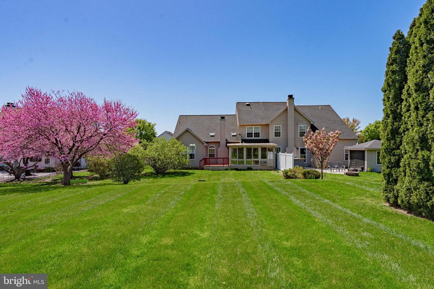 6039 Timberknoll Drive photo 21