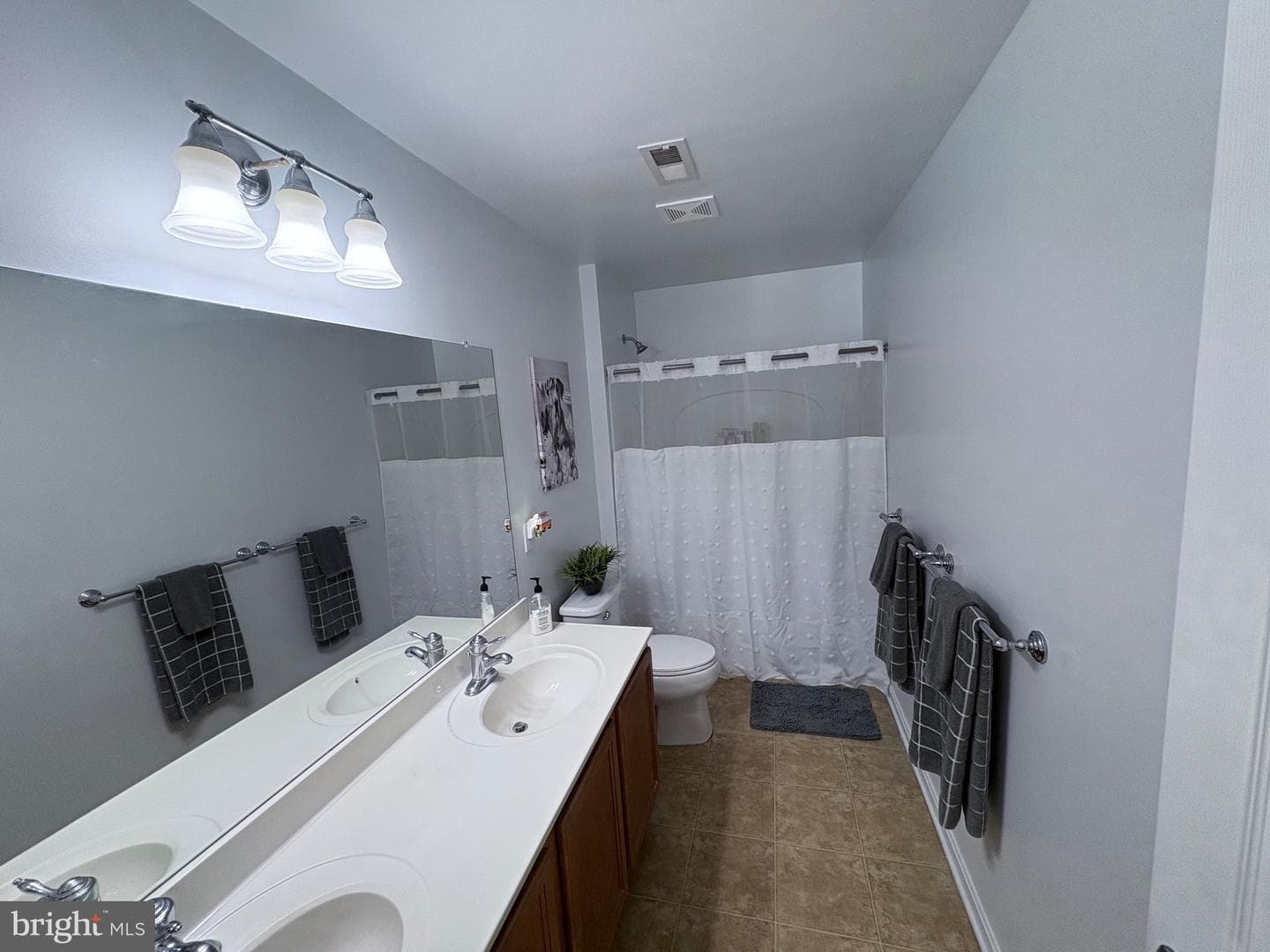 1557 Bridgeton Road photo 25
