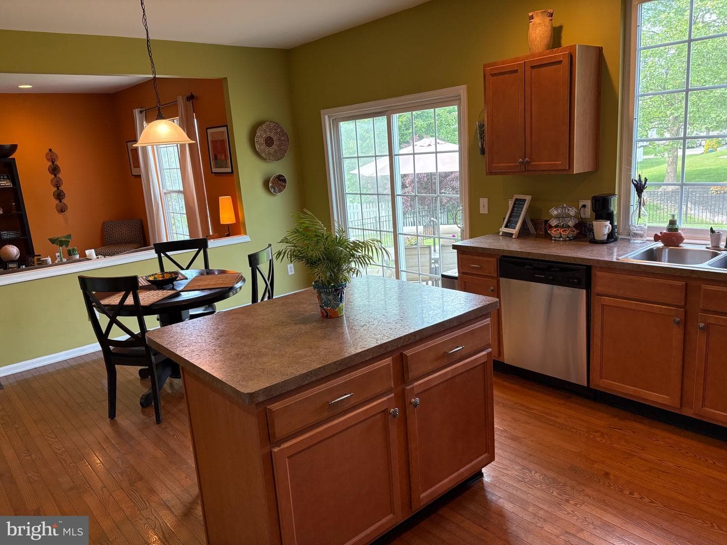 1557 Bridgeton Road photo 7