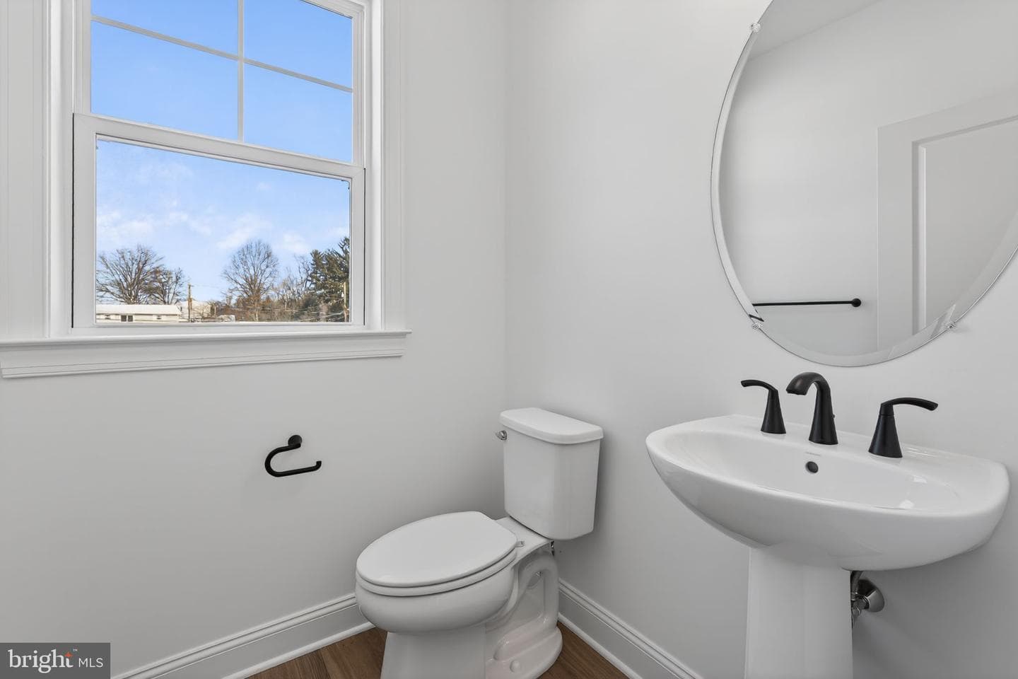 126 Ashford Drive photo 6