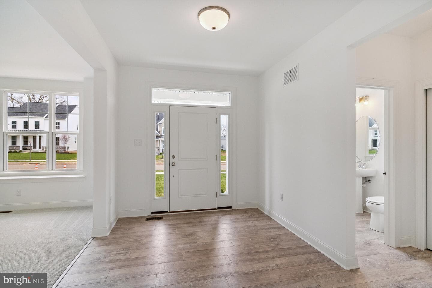 4290 Taviston Ct E photo 2