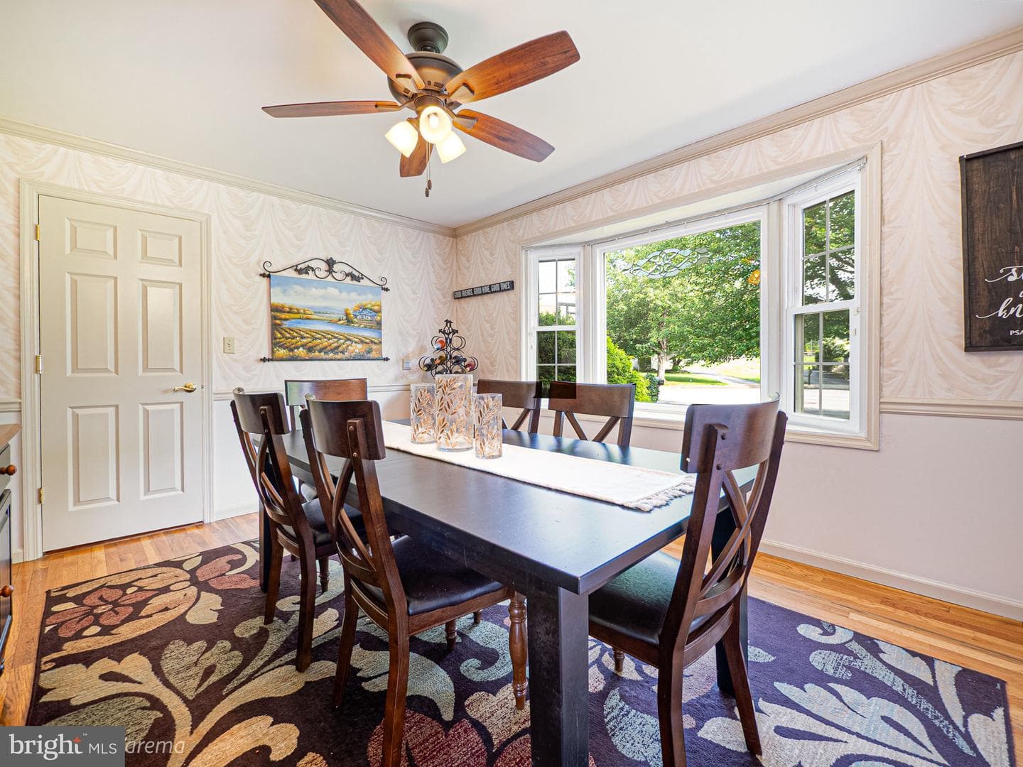 5054 Rainbow Court photo 10