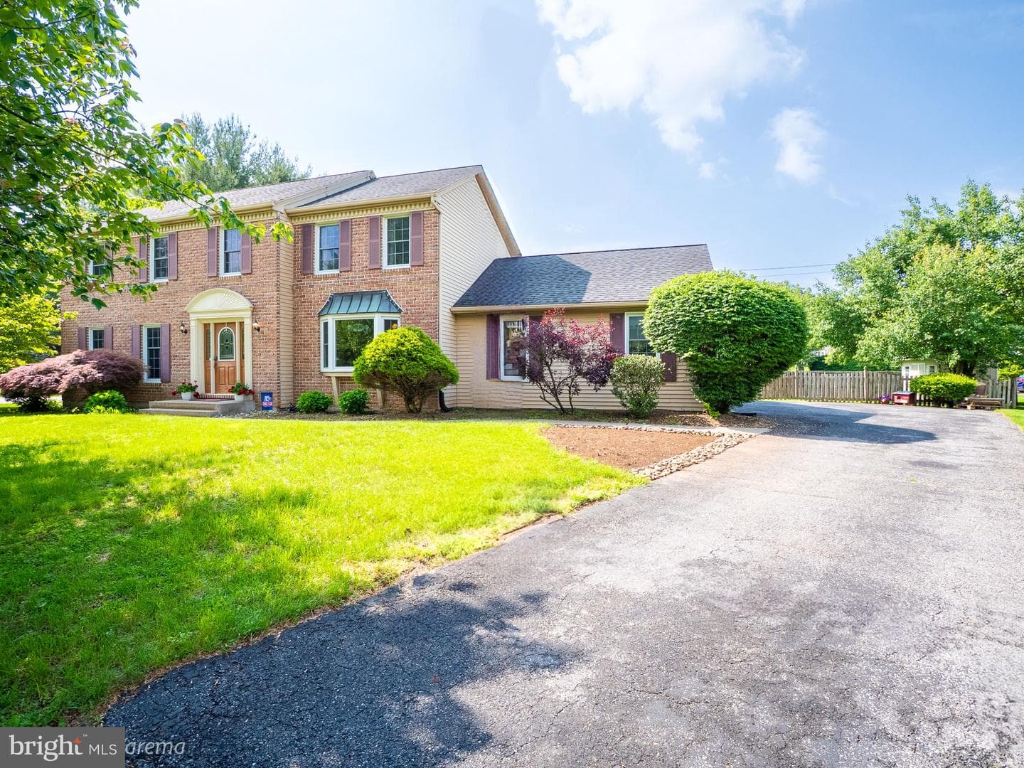 5054 Rainbow Court photo 31