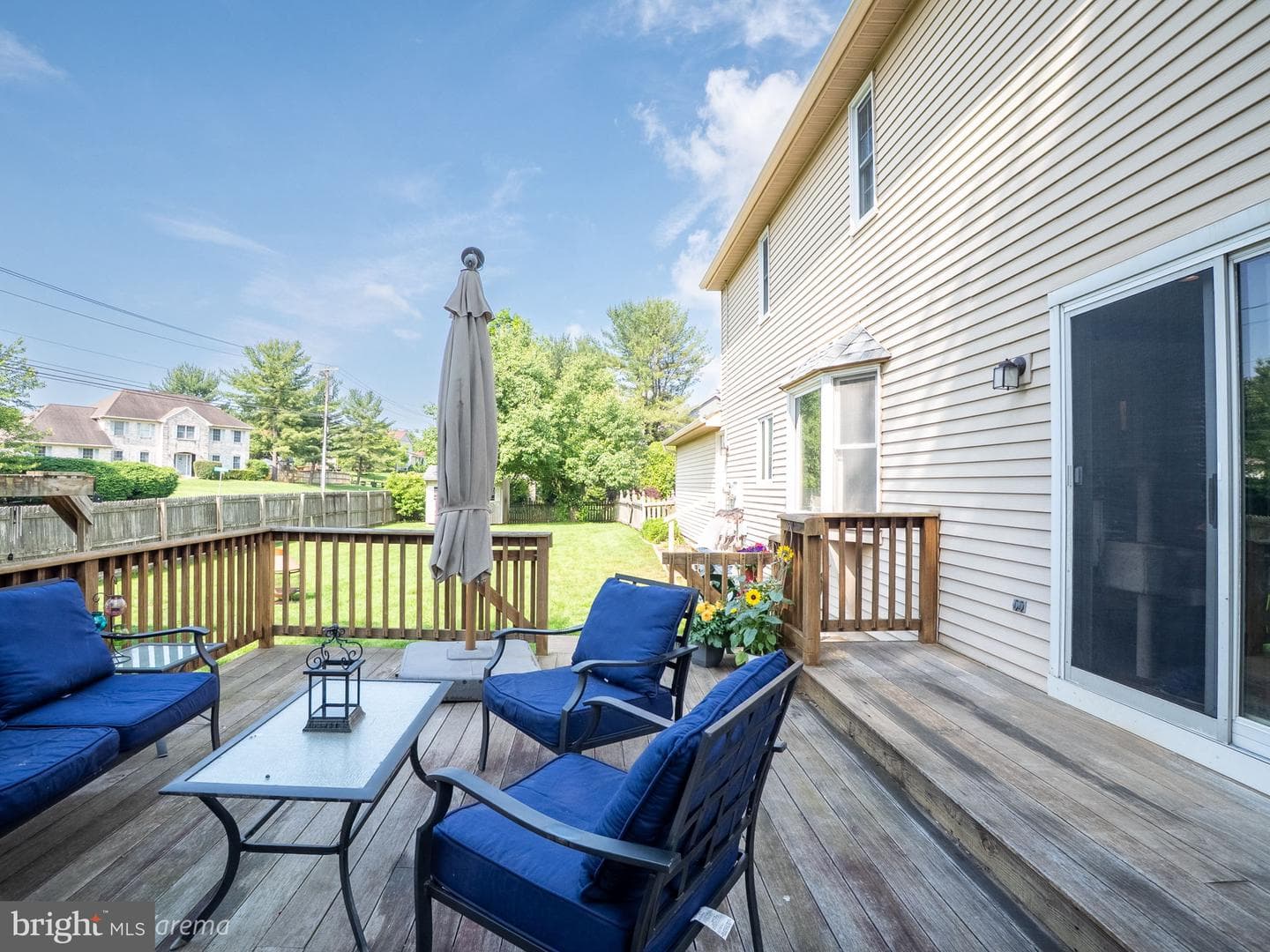 5054 Rainbow Court photo 5