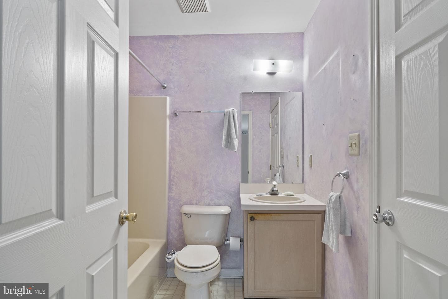 8077 Cross Creek Circle photo 18
