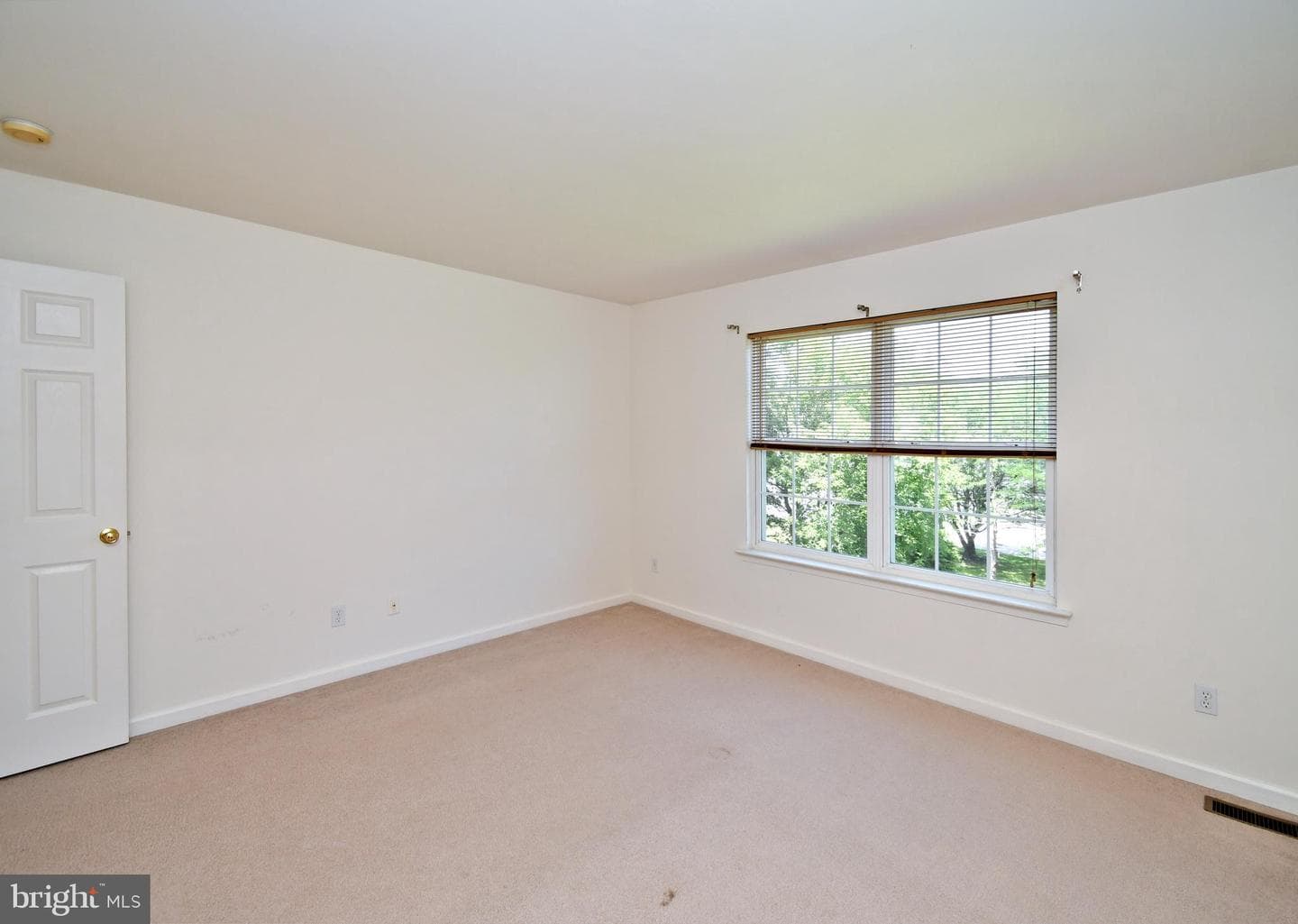 5631 Stonecroft Lane photo 30