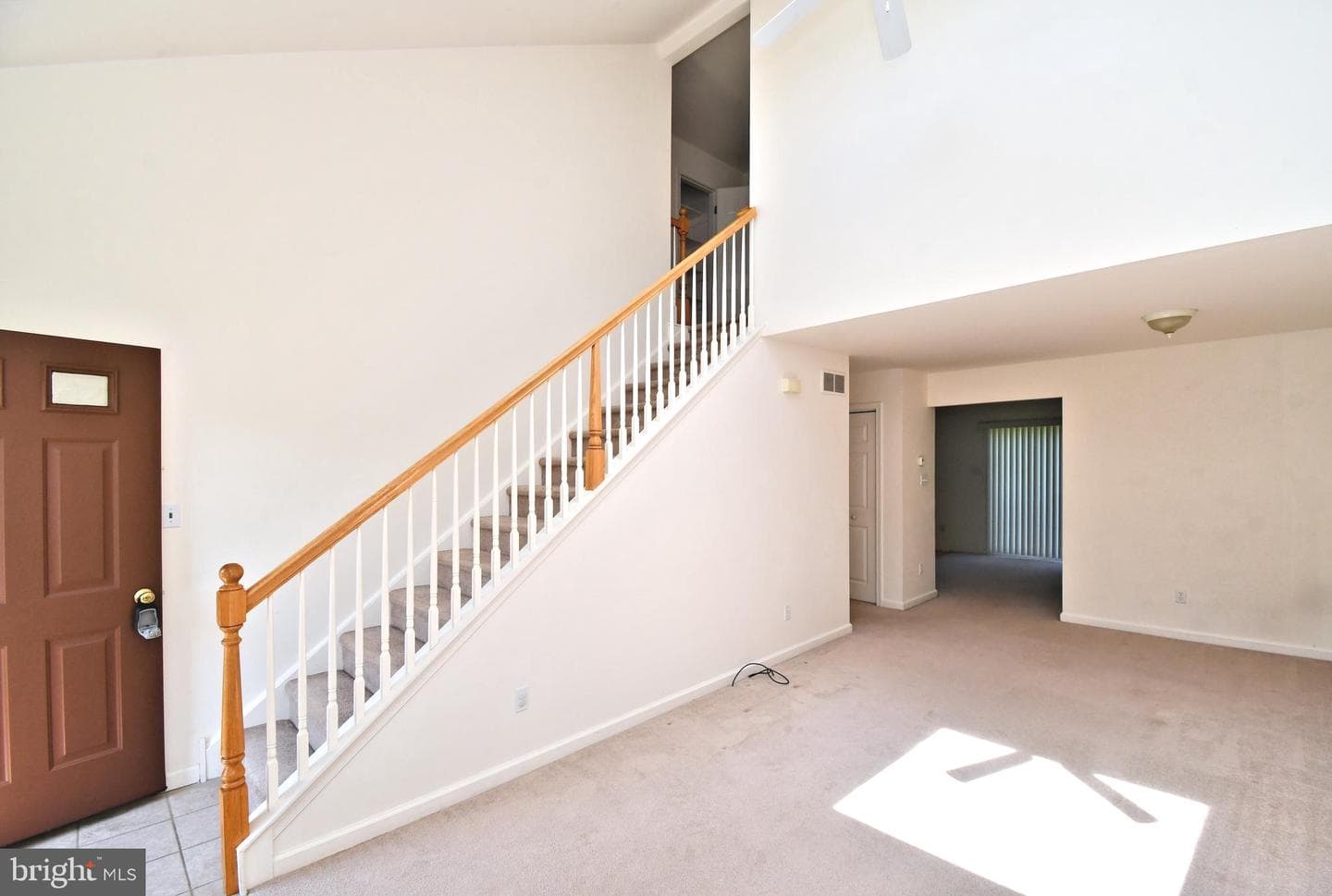 5631 Stonecroft Lane photo 7