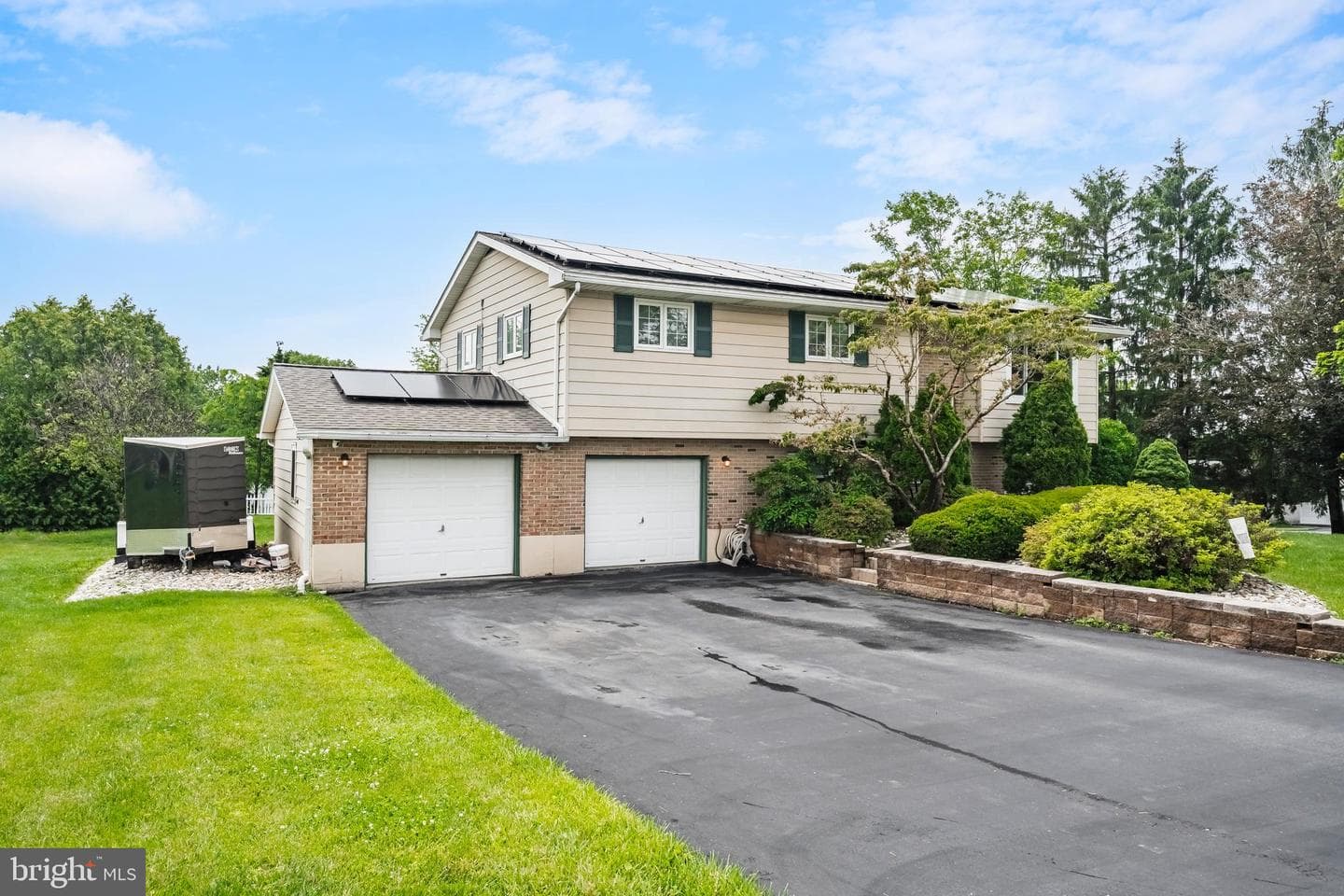 2846 Vista Drive photo 2