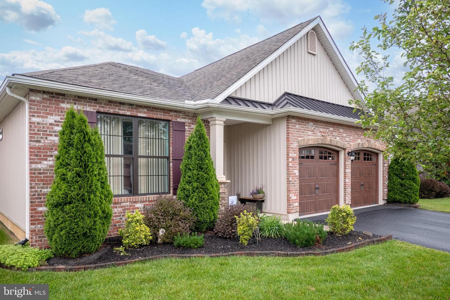 3514 Daylily Drive photo 2