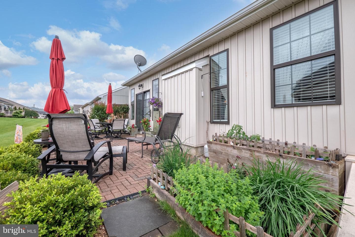 3514 Daylily Drive photo 6