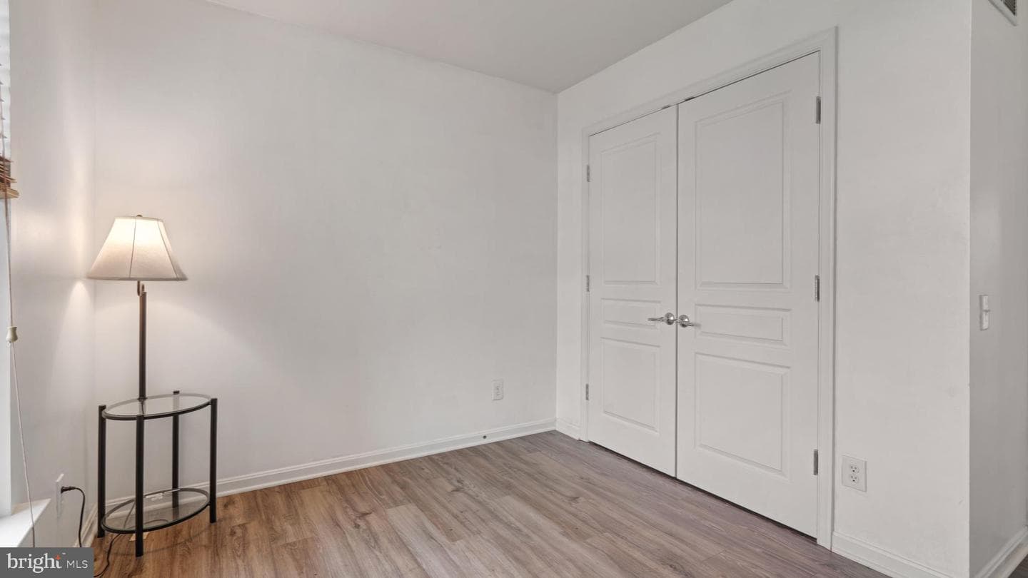 1663 Bridgeton Road photo 22