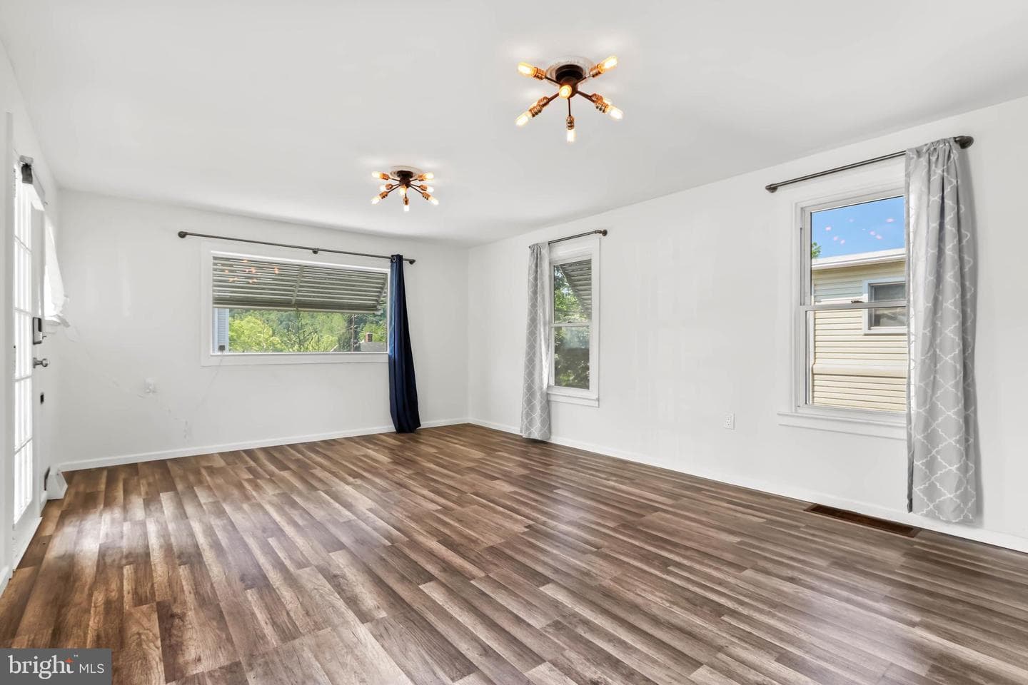816 Walton Street photo 13
