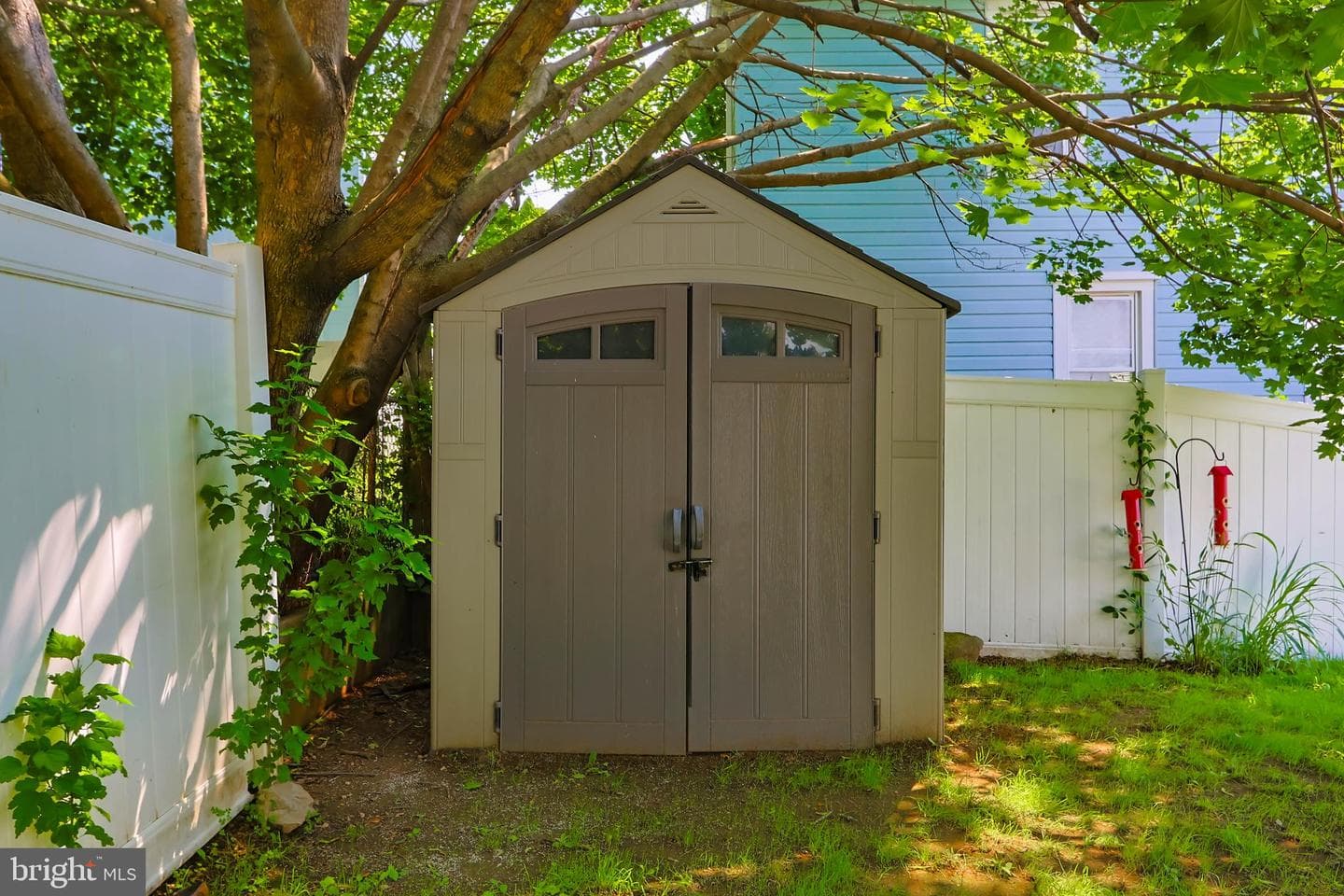 816 Walton Street photo 29