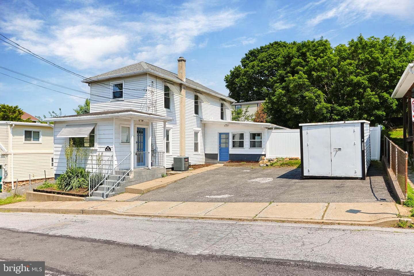 816 Walton Street photo 36