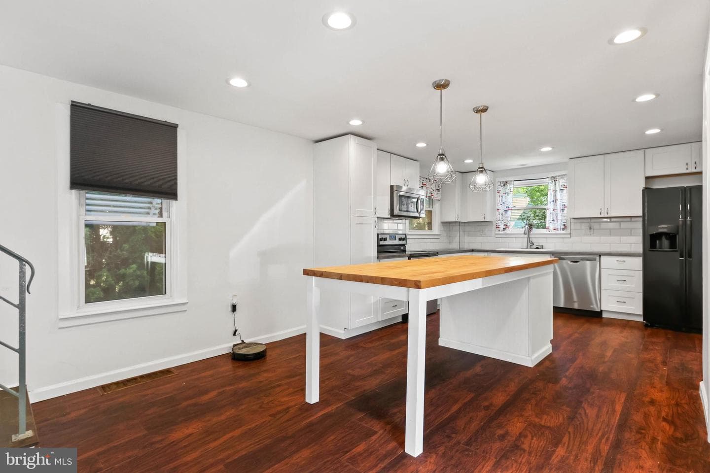 816 Walton Street photo 5