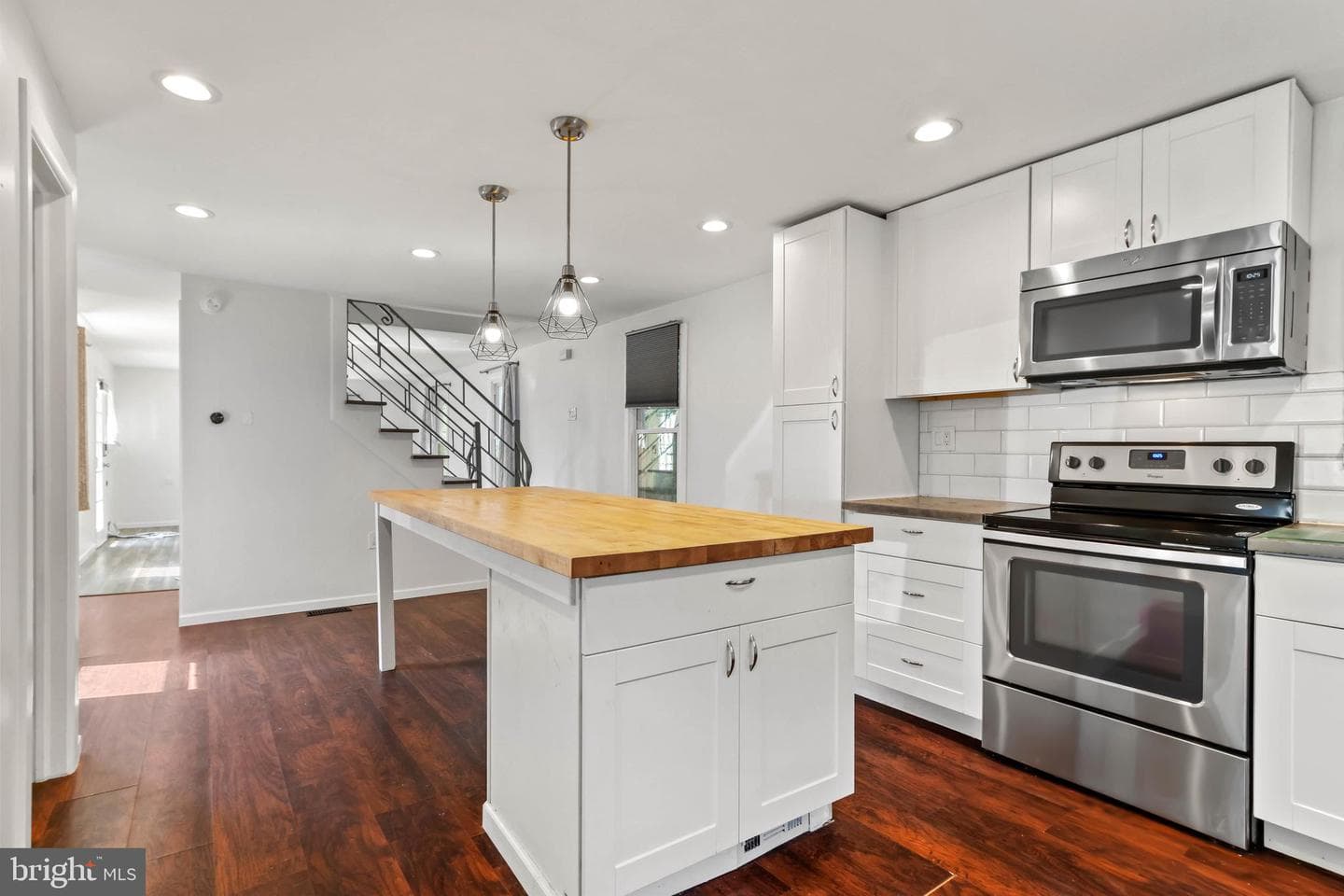 816 Walton Street photo 8
